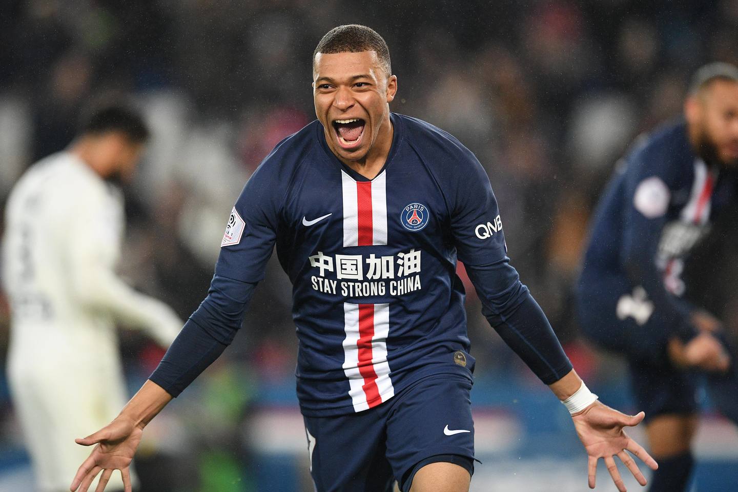 今晚里尔调整名单以备国王杯；再遭质疑环节打磨；引发热议；球探报告显示潜力的简单介绍-亚博娱乐