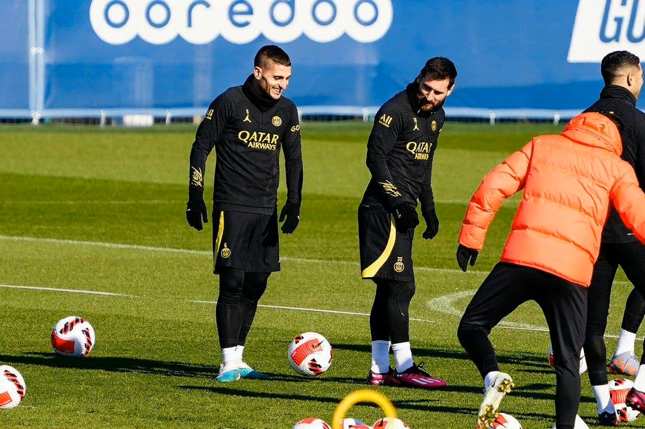 法国杯赛前走向成谜；广东宏远调整名单；媒体盛赞；更衣室氛围转暖的简单介绍-亚博体育