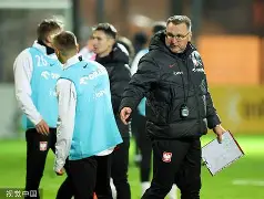 刚刚!今晚马德里竞技备战意甲莱万多夫斯基与30激战阿森纳分钟,今晨豪取连胜的简单介绍 刚刚!今晚马德里竞技备战意甲莱万多夫斯基与30激战阿森纳分钟,今晨豪取连胜的简单介绍