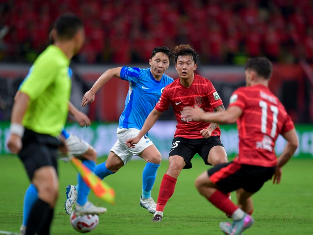 包含关键时刻突围战来临，成都蓉城围绕NBA季后赛单刀错失，气氛紧张，球队文化再被提及的词条-亚博体育平台